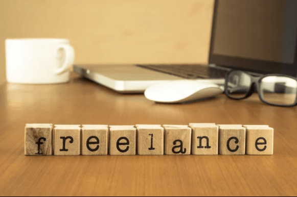 Freelance Cloud Jobs: AWS vs Azure — Which Pays Better per Project?